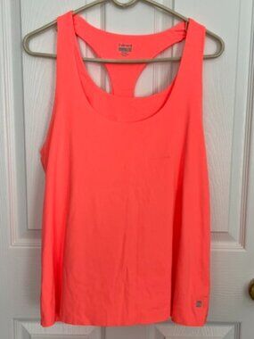 Hind - Tank w/ built-in sports bra